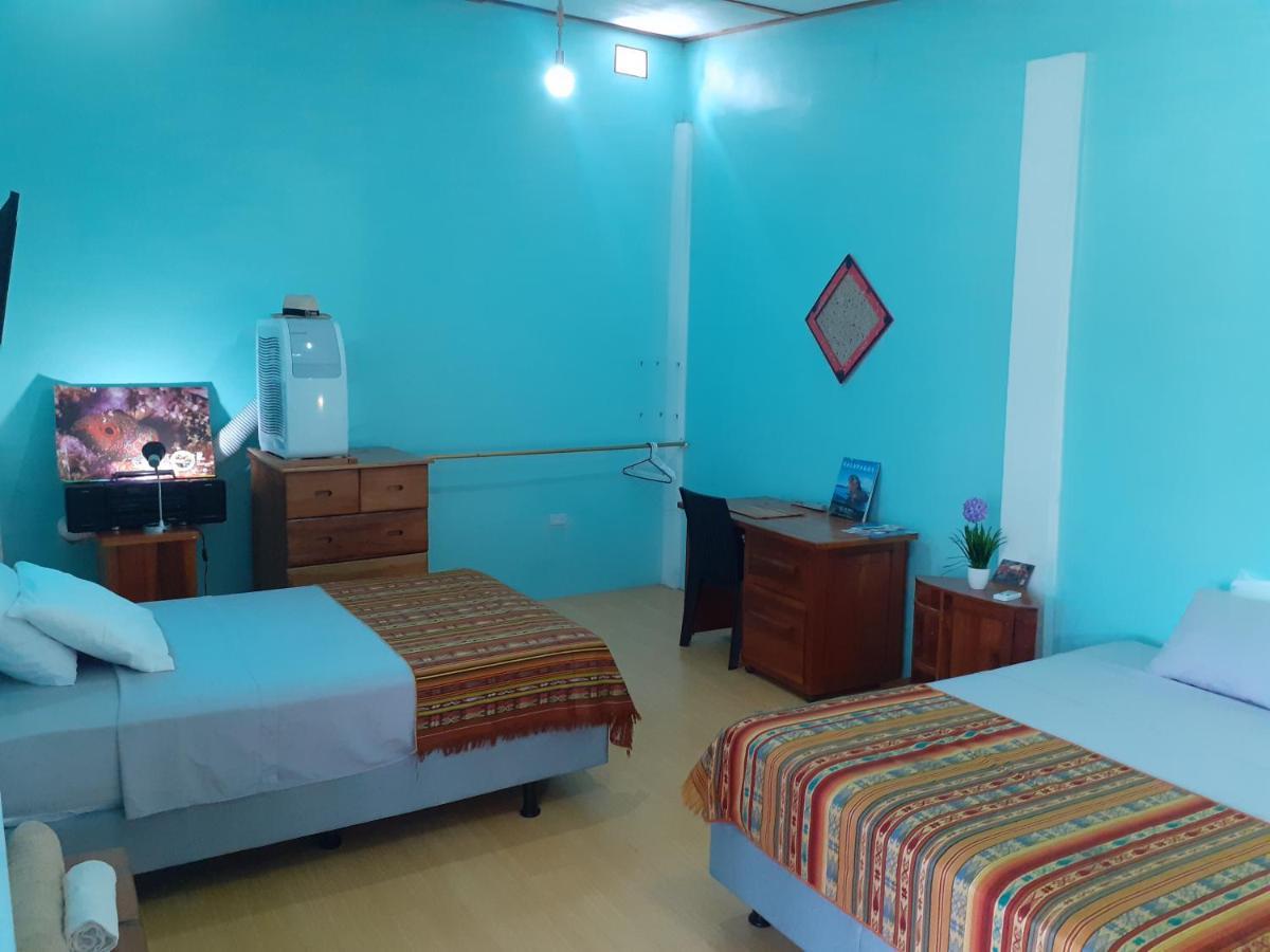 Cozy Hosting Galapagos Apartman Puerto Ayora  Kültér fotó