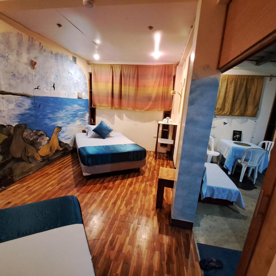 Cozy Hosting Galapagos Apartman Puerto Ayora  Kültér fotó